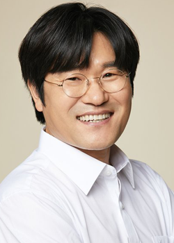 Lee Kyoo Hoe